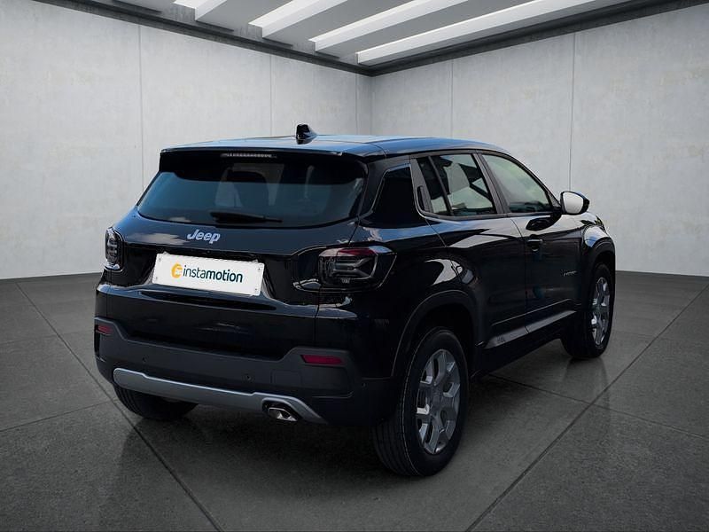 Neu Jeep Avenger 101 PS (74 kW) 2025 Schwarz SUV