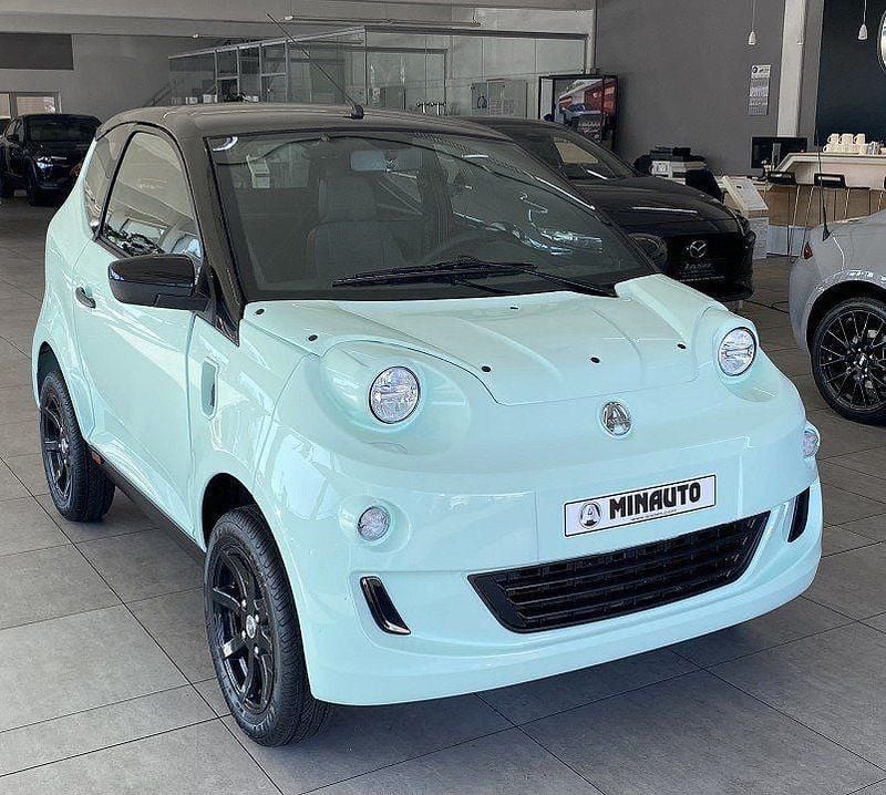 Perlmuttjadegrün/dach schwarz Neu 2025 Aixam eMinauto Chic Kleinwagen | 13.825 € - Bild 1/4
