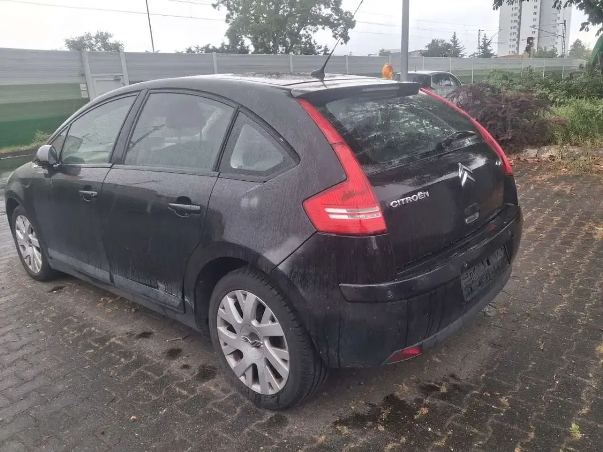 Used Citroën C4 109 HP (80 kW) 2011 Sedan