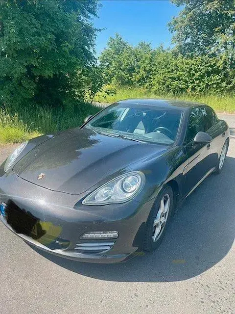 Gebraucht Porsche Panamera 300 PS (220 kW) 2011 Grau Kleinwagen