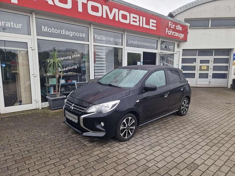 Gebraucht Mitsubishi Space Star 71 PS (52 kW) 2021 Schwarz Limousine