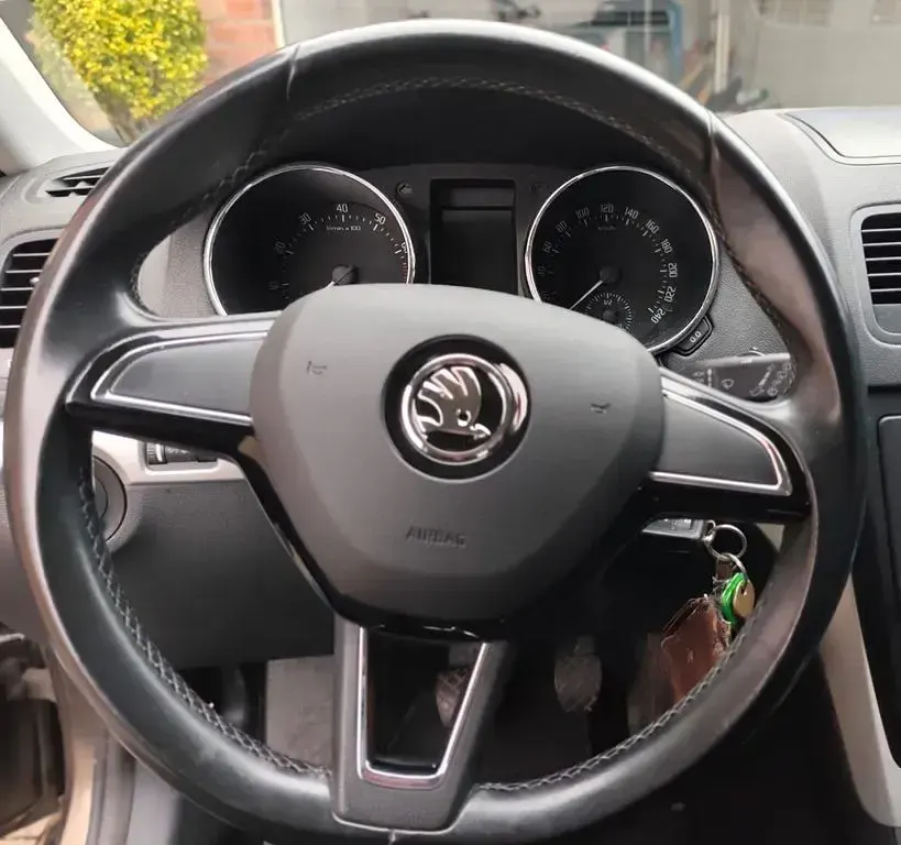 Gebraucht Skoda Yeti Ambition 105 PS (77 kW) 2014 Braun SUV