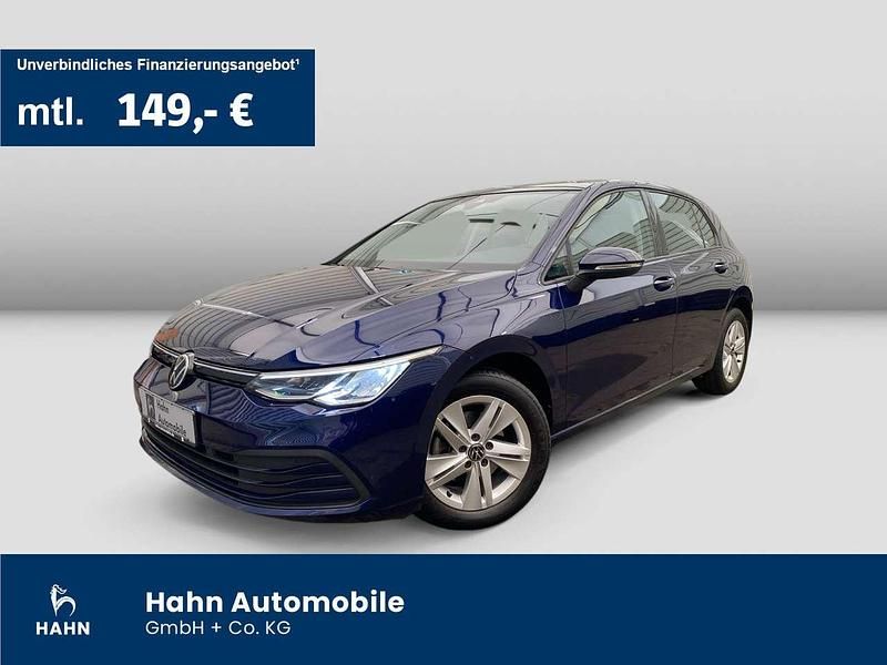 Gebraucht VW Golf VIII Life 116 PS (85 kW) 2024 Atlantic blue metallic Limousine