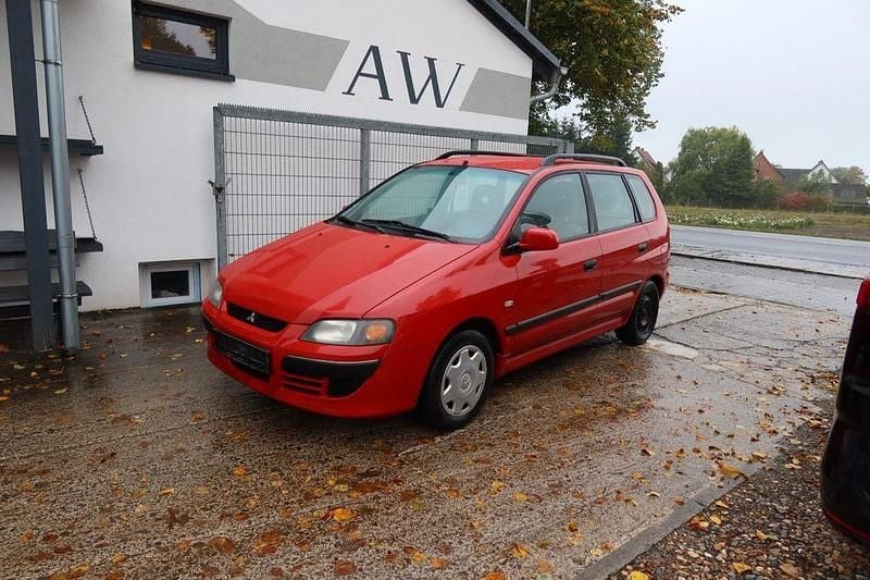 Rot Gebraucht 2003 Mitsubishi Space Star Comfort Edition Van / Kleinbus | 1.100 € (Guter Preis) - Bild 1/4
