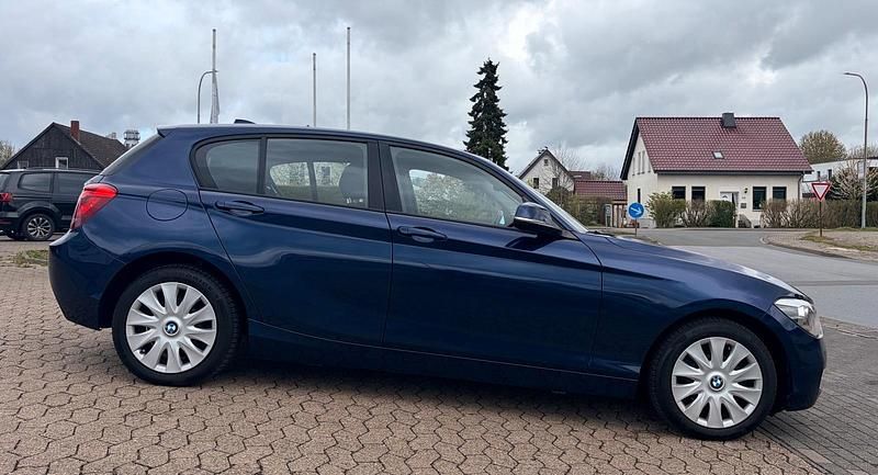 Gebraucht BMW 116 136 PS (100 kW) 2011 Blau Kleinwagen