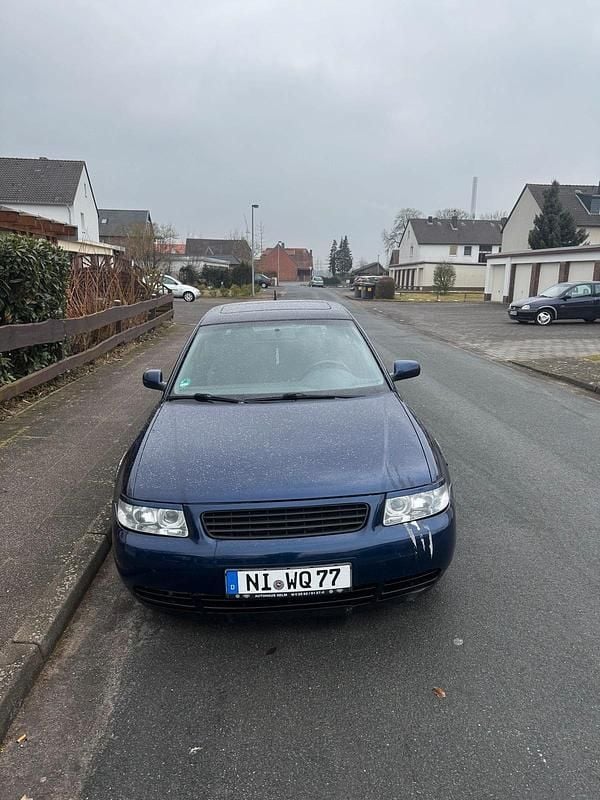 Gebraucht Audi A3 101 PS (74 kW) 1997 Blau Kleinwagen