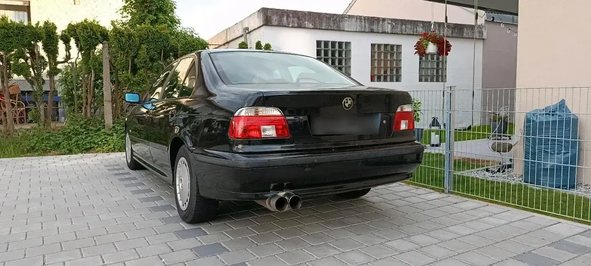 Gebraucht BMW 520 150 PS (110 kW) 1998 Schwarz Limousine