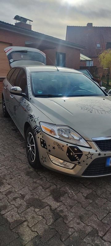 Gebraucht Ford Mondeo 186 PS (136 kW) 2009 Silber Kombi