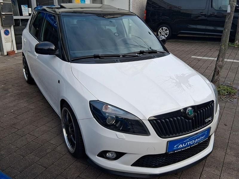 Gebraucht Skoda Fabia RS 179 PS (131 kW) 2013 Weiß Limousine