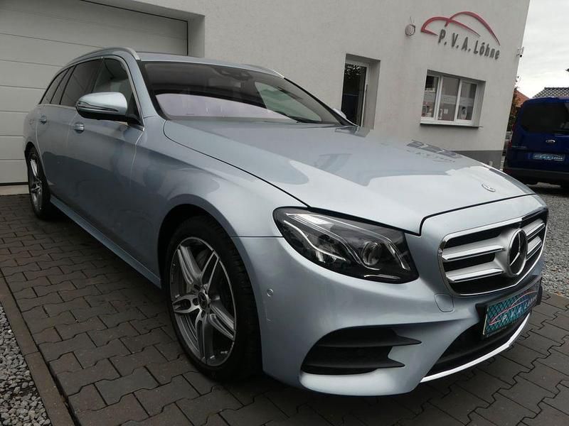 Silber Gebraucht 2017 Mercedes E400 AMG Limousine | 28.450 € (Fairer Preis) - Bild 1/4