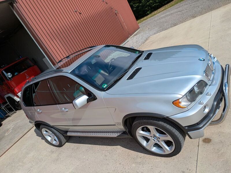 Silber Gebraucht 2003 BMW X5 Sport Line SUV | 19.950 € - Bild 1/4