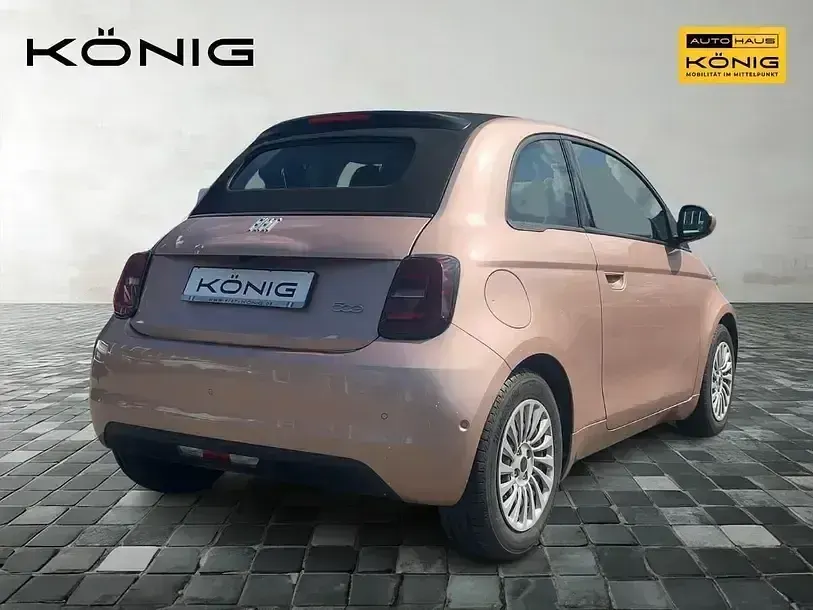 Gebraucht Fiat 500e 86 kW (118 PS) 2023 Rosegold Cabrio