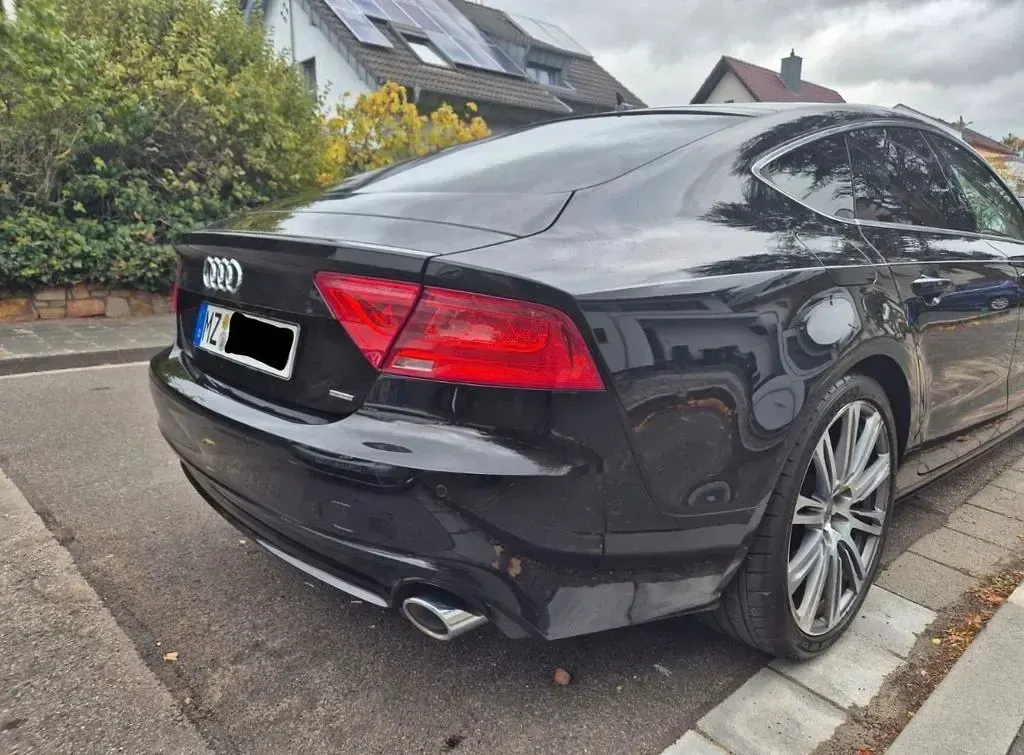Gebraucht Audi A7 Comfort 245 PS (180 kW) 2011 Schwarz Kleinwagen