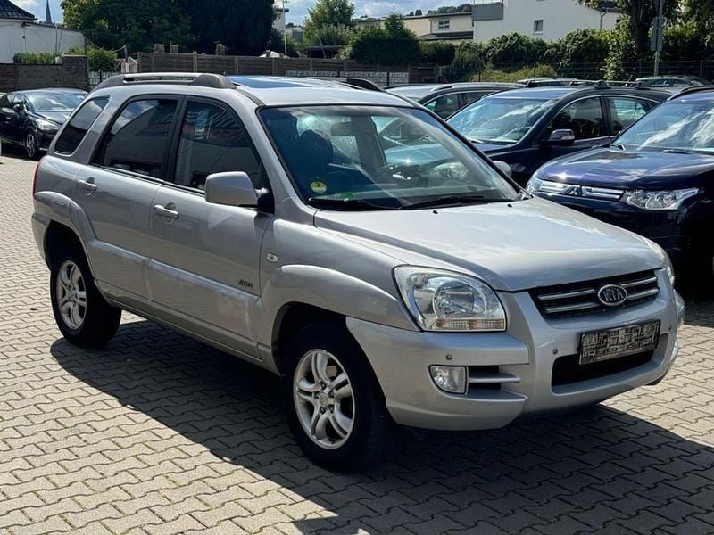 Silber Gebraucht 2006 Kia Sportage 2 SUV | 1.950 € (Fairer Preis) - Bild 1/4