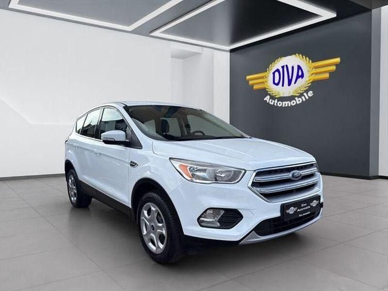 Gebraucht Ford Kuga 120 PS (88 kW) 2017 Weiß SUV