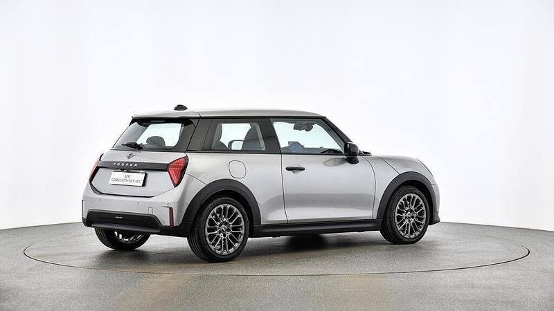 Gebraucht Mini John Cooper Works 156 PS (114 kW) 2024 Silber Kleinwagen