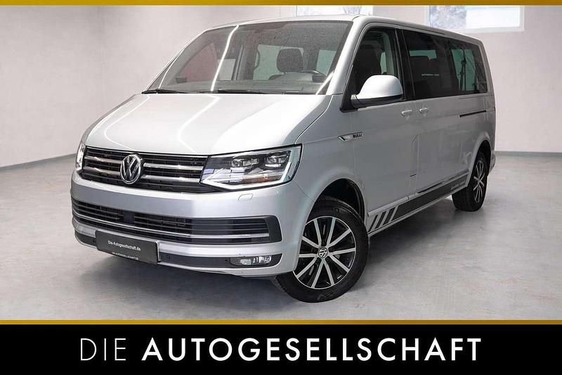 Reflexsilber metallic Gebraucht 2018 VW Caravelle Comfortline Van / Kleinbus | 32.990 € (Guter Preis) - Bild 1/2