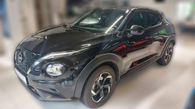 Schwarz metallic Gebraucht 2023 Nissan Juke N-Connecta SUV | 23.660 € (Fairer Preis) - Bild 1/4