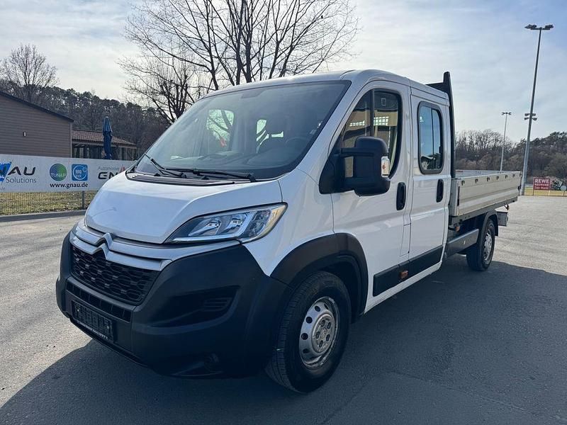 Weiß Gebraucht 2020 Citroën Jumper Van / Kleinbus | 17.900 € (Fairer Preis) - Bild 1/4