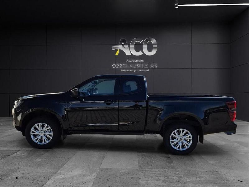 Neu Isuzu D-Max 163 PS (119 kW) 2026 Grau Pickup