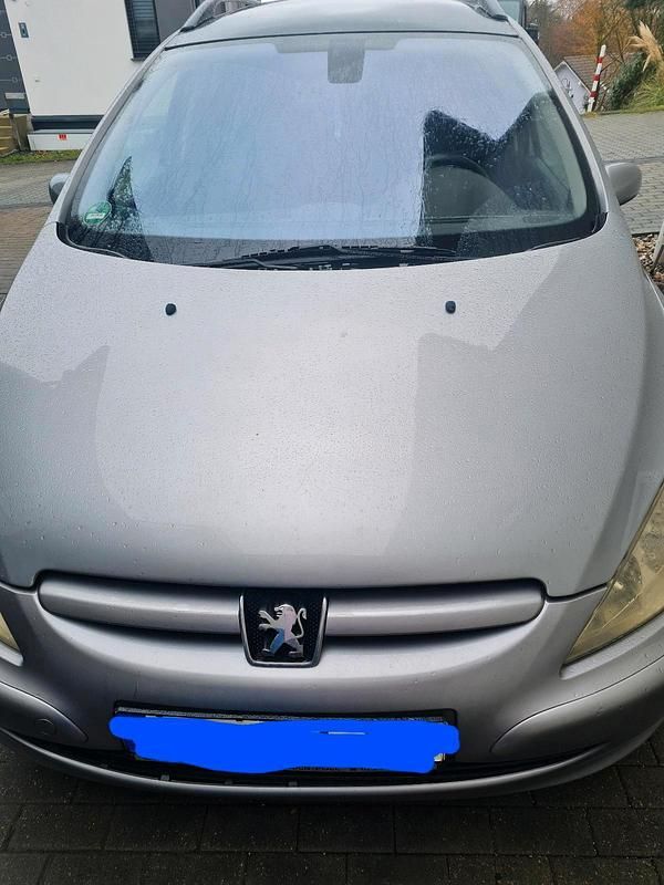 Silber Gebraucht 2003 Peugeot 307 Kombi | 1.200 € (Guter Preis) - Bild 1/4