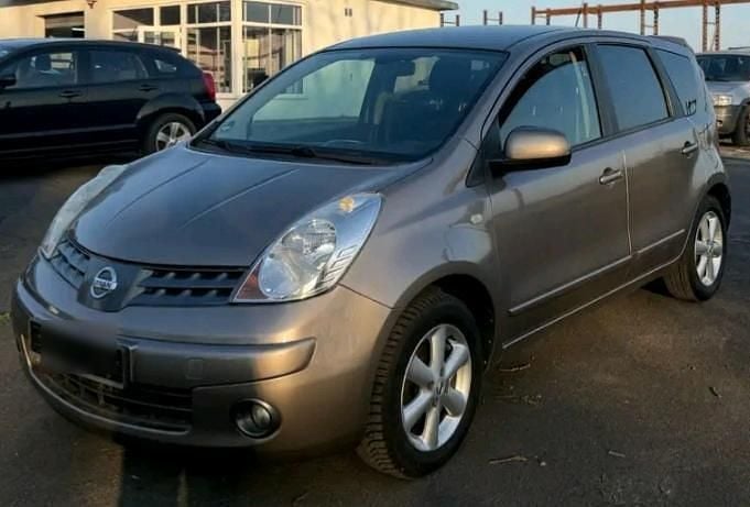 Beige Gebraucht 2008 Nissan Note Van / Kleinbus | 700 € (Superpreis) - Bild 1/4