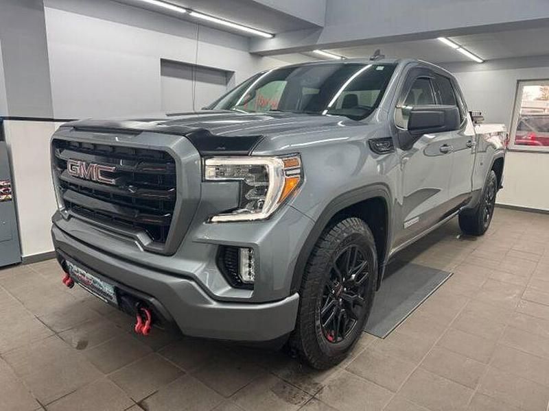 Grau Gebraucht 2021 GMC Sierra Abholung | 38.880 € - Bild 1/4