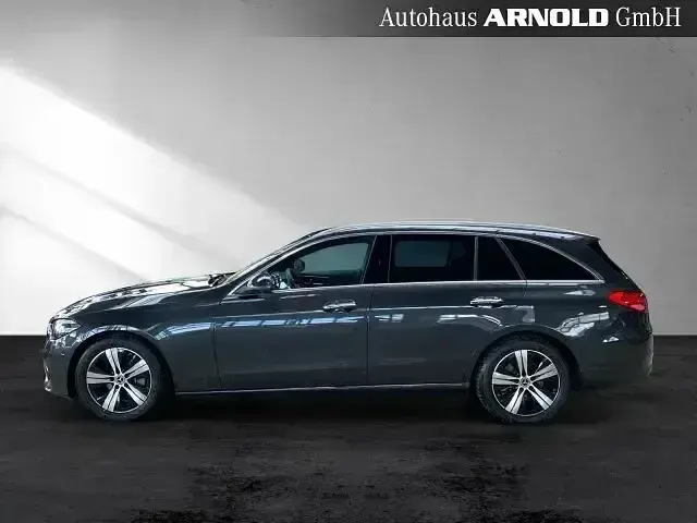 Gebraucht Mercedes C180 Avantgarde 170 PS (125 kW) 2025 Grau Kombi