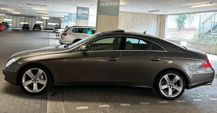 Gebraucht Mercedes CLS350 292 PS (214 kW) 2007 Grau Limousine