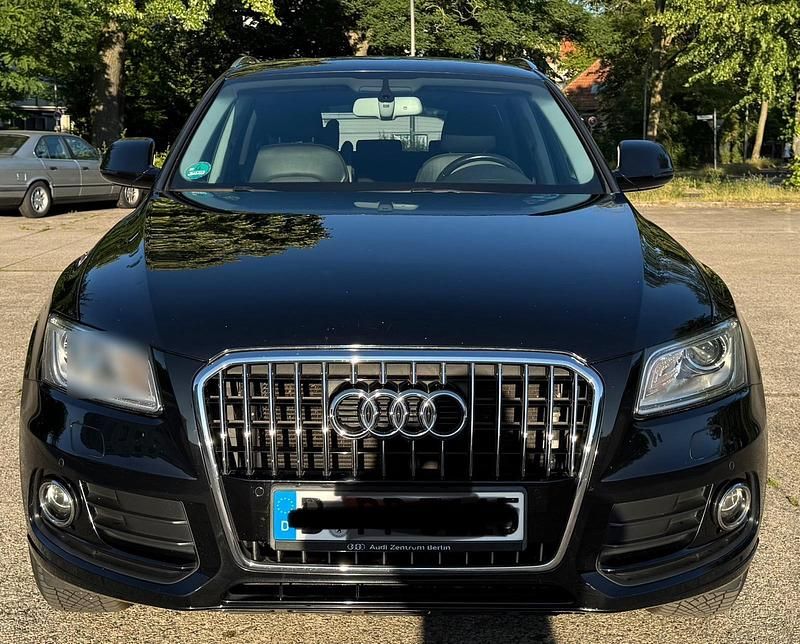 Schwarz Gebraucht 2014 Audi Q5 Comfort SUV | 21.500 € (Teuer) - Bild 1/4