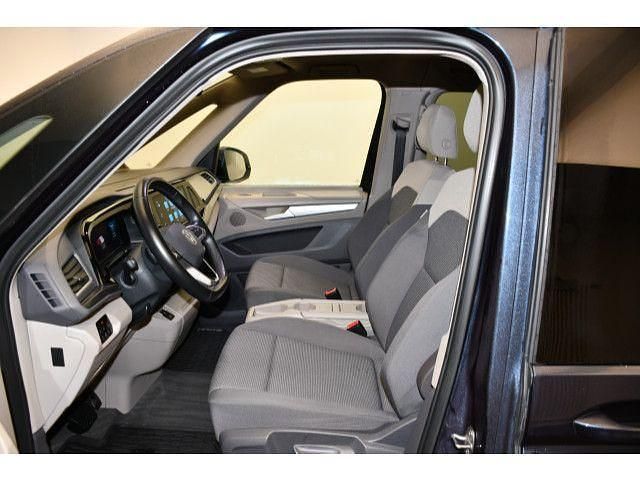 Gebraucht VW Multivan Life 150 PS (110 kW) 2024 Blau Van