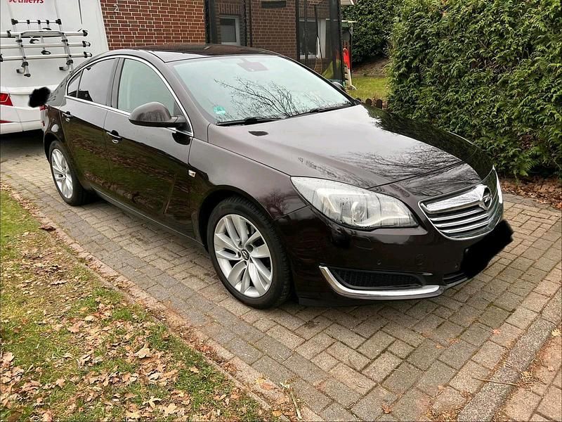 Gebraucht Opel Insignia 163 PS (119 kW) 2014 Braun Limousine