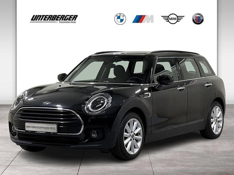 Midnight black Gebraucht 2022 Mini One Clubman Pepper Kombi | 21.890 € (Fairer Preis) - Bild 1/4