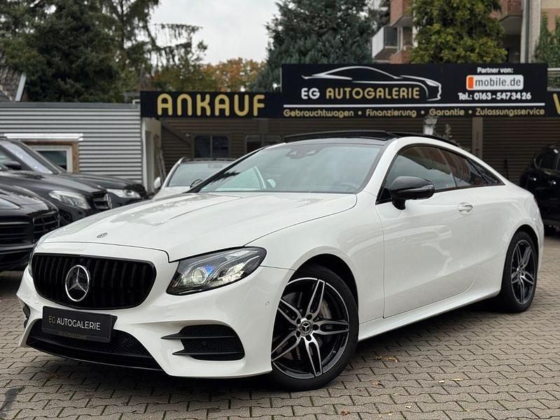 Weiß Gebraucht 2018 Mercedes E450 AMG Coupé | 41.850 € (Teuer) - Bild 1/4