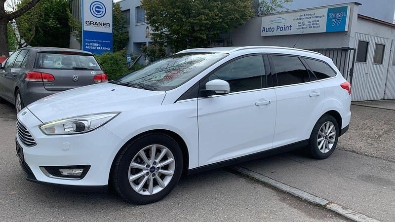 Gebraucht Ford Focus Titanium 150 PS (110 kW) 2015 Weiß Kombi