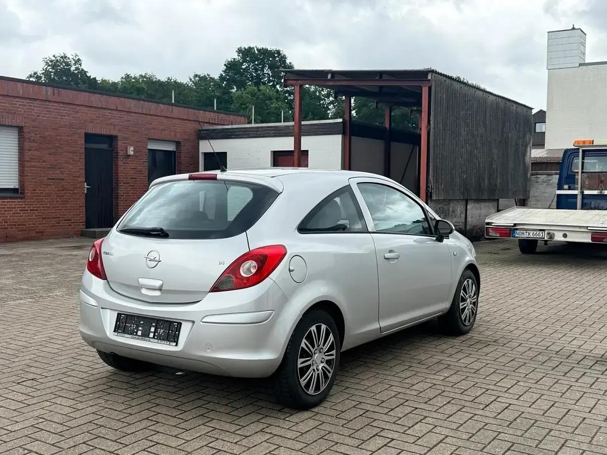 Gebraucht Opel Corsa Catch Me 90 PS (66 kW) 2008 Grau Kleinwagen