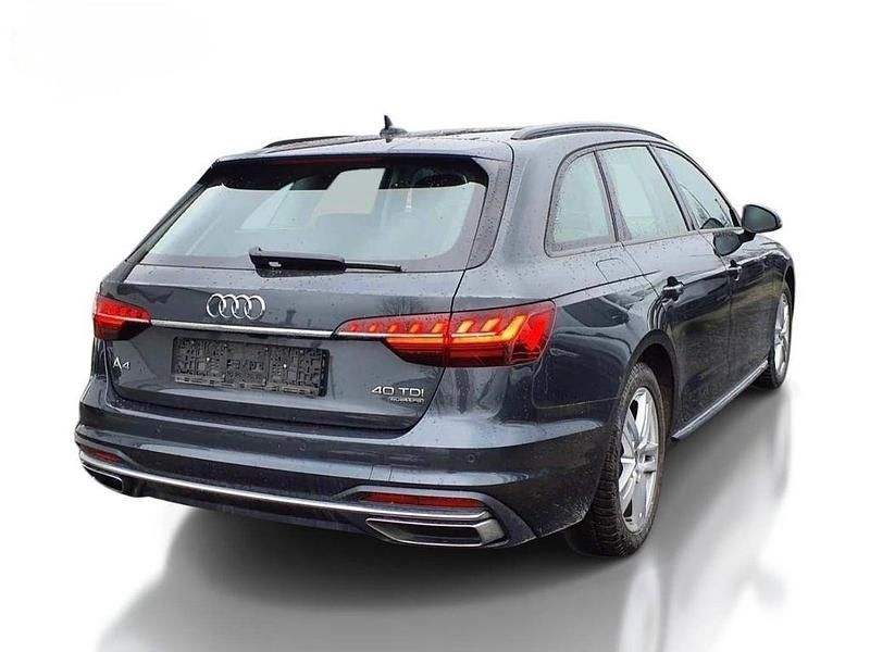 Gebraucht Audi A4 Advanced 204 PS (150 kW) 2021 Grau Kombi