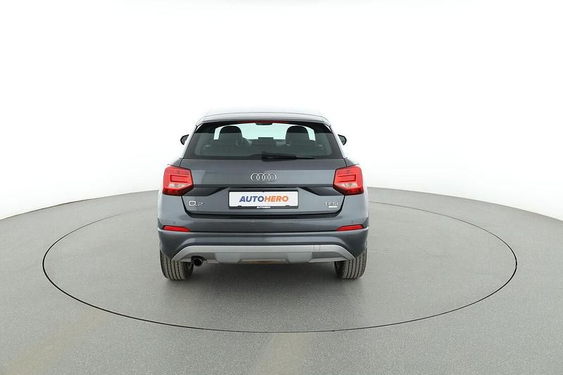 Gebraucht Audi Q2 Sport 116 PS (85 kW) 2018 Grau SUV