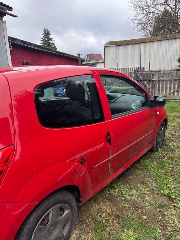 Gebraucht Renault Twingo Dynamique 75 PS (55 kW) 2013 Rot Kleinwagen
