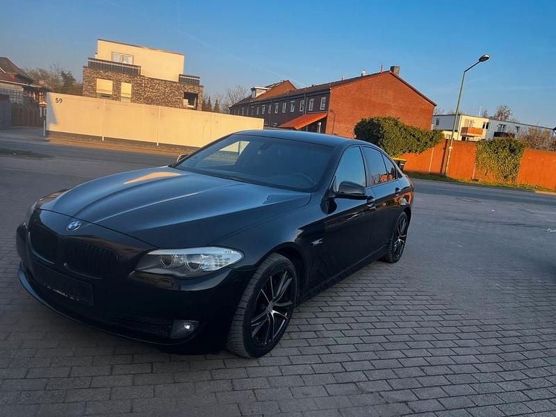 Gebraucht BMW 525 204 PS (150 kW) 2010 Schwarz Limousine