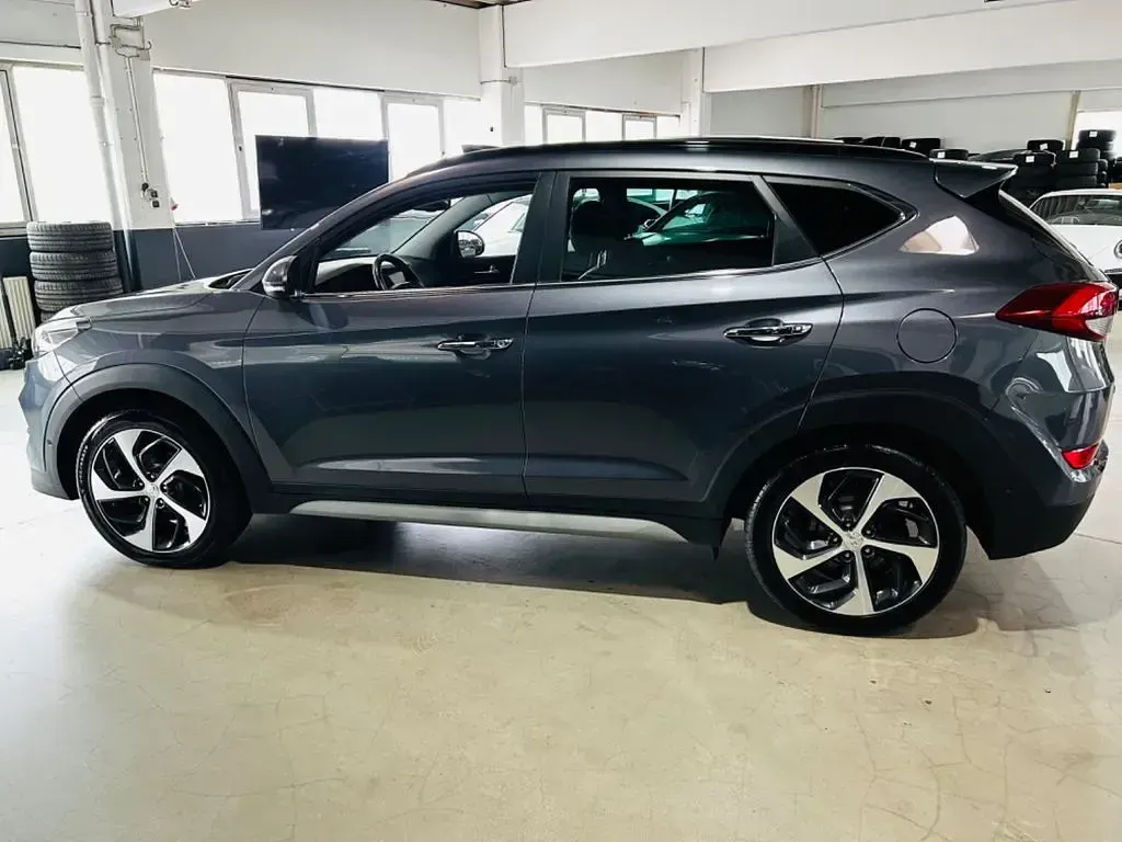 Gebraucht Hyundai Tucson Premium 177 PS (130 kW) 2018 Grau SUV
