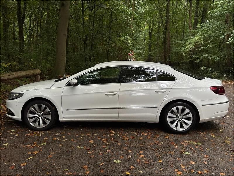 Gebraucht VW CC 211 PS (155 kW) 2012 Weiß Limousine
