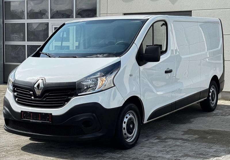 Gebraucht Renault Trafic Komfort 120 PS (88 kW) 2018 Van / Kleinbus