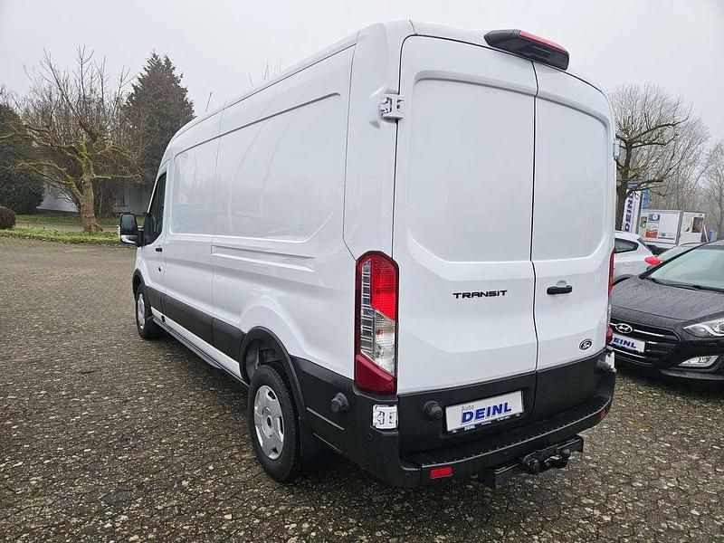 Gebraucht Ford Transit Trend 131 PS (96 kW) 2024 Frostweiß Van / Kleinbus