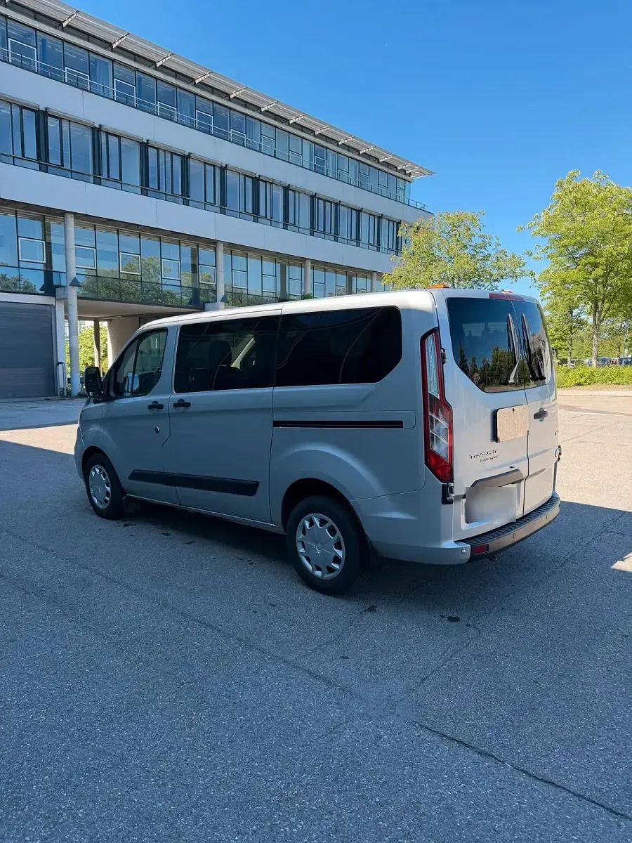 Occasion Ford Transit Custom 131 ch (96 kW) 2021 Argent Break
