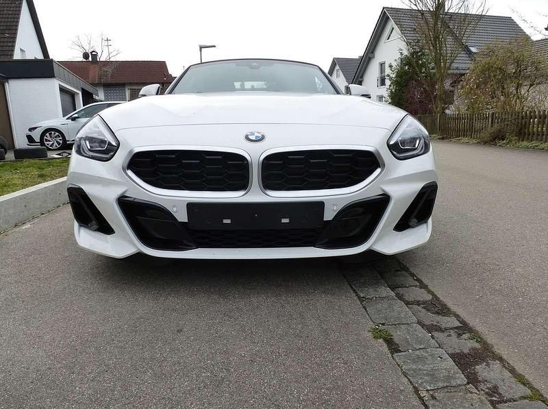 Weiß Neu 2024 BMW Z4 M Sport Cabrio | 43.400 € (Superpreis) - Bild 1/4