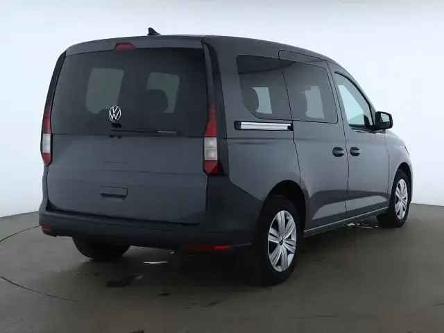 Używany VW Caddy Basis 102 KM (75 kW) 2025 Szary Minivan