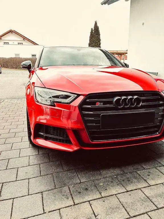 Gebraucht Audi S3 Sport 310 PS (228 kW) 2017 Rot Limousine