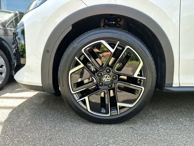 Gebraucht VW T-Roc R-line 150 PS (110 kW) 2026 Weiss SUV