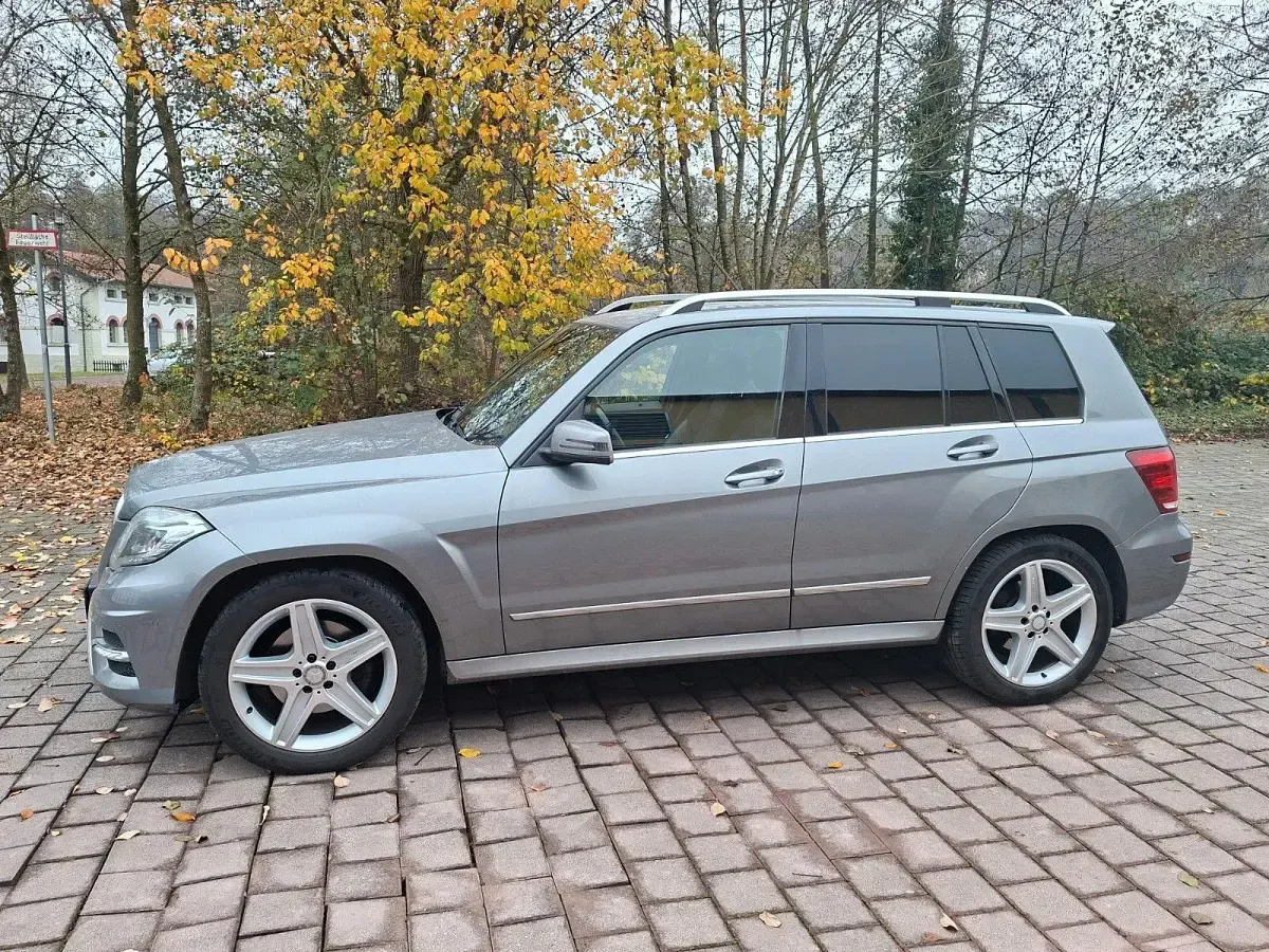 Gebraucht Mercedes GLK220 AMG 170 PS (125 kW) 2012 Grau SUV